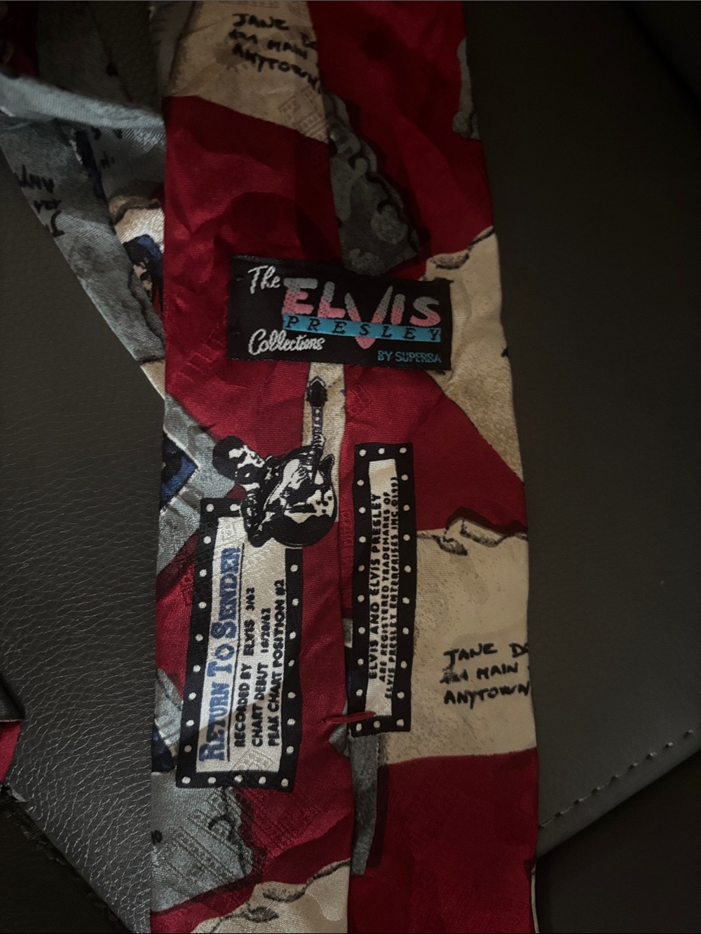 Elvis Return to Sender Tie - Picture 2 of 3